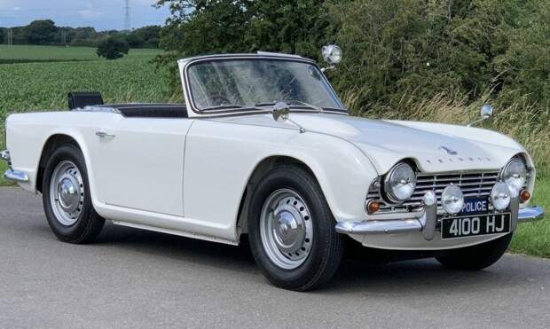 Triumph TR4 английских полицейских, уцелевший в единственном экземпляре