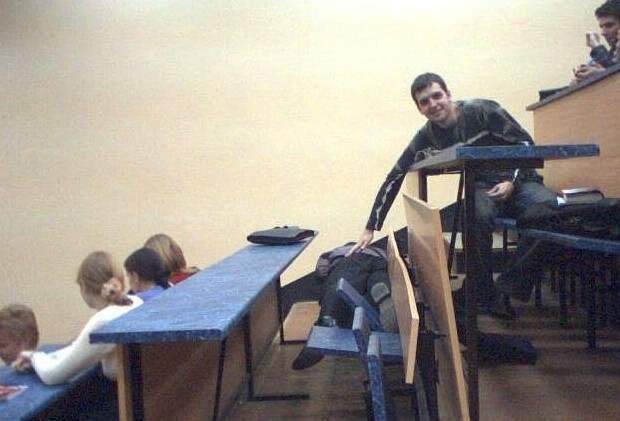 Что вытворяют на парах современные студенты