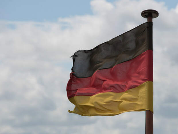 В Германии не смогли запретить деятельность неонацистов