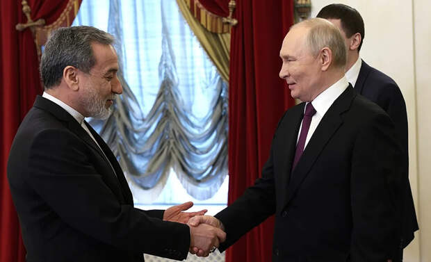 Путин заявил о готовности поддерживать интересы Ирана на Ближнем Востоке