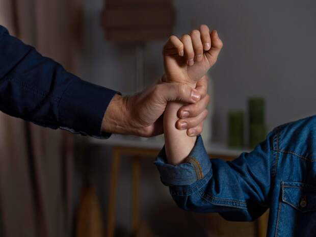 В Смоленске пропала 9-летняя Александра Фоменкова во время прогулки с собакой