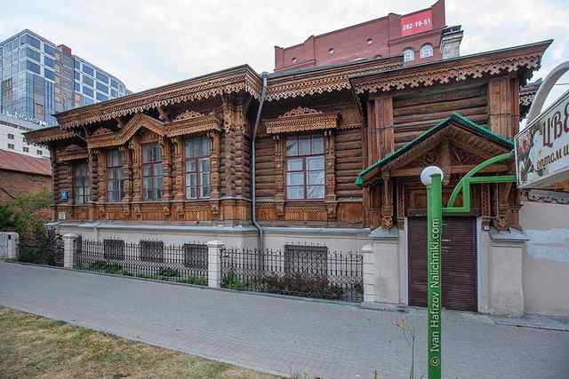 Впечатляющие деревянные дома столицы Урала