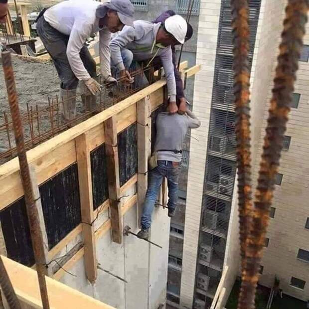 Их девиз: слабоумие и отвага Их девиз: слабоумие и отвага