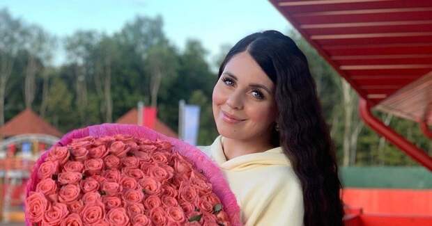 Ольга Рапунцель: как “длинноволосая принцесса” “Дома-2” пережила предательства и войну за дочерей