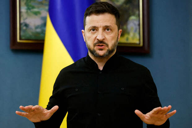 Зеленский: Киев и Москва могут обсуждать встречу президентов после обменов