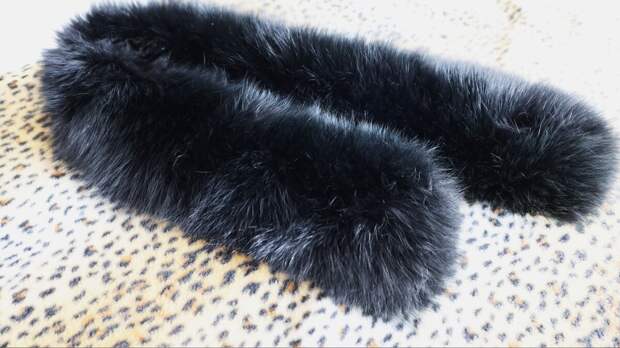 Не нравятся шапки? Выход есть! Шьём капор-капюшон по хорошей выкройке. А если добавить мех, он станет по-настоящему зимним