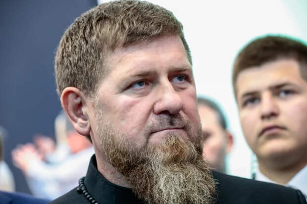 Кадыров получил орден за вклад в развитие цементной промышленности РФ