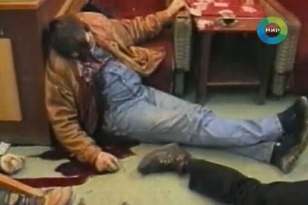 Одна из жертв атаки киллеров на офис фирмы «Гроза»