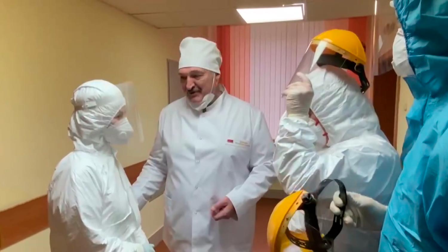 Если вы подделываете статистику, так хоть научитесь это делать умно