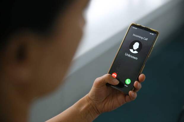 Кассационный суд обязал сотовых операторов блокировать звонки из-за границы с подменой номера - Российская газета