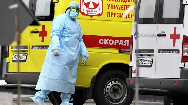 «В первый месяц лета, наверное, станет полегче»: Песков допустил выход России на плато по коронавирусу в середине мая