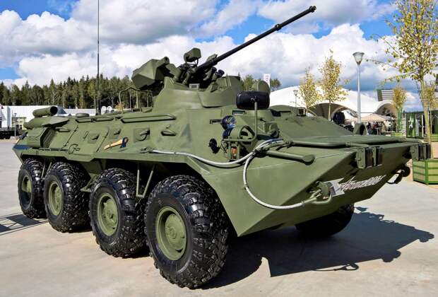 Главная новинка России. Сравнение обновленного броневика БТР-82А и БТР-80