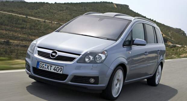 Opel Zafira Life — автомобиль, который подходит и многодетным отцам, и холостякам