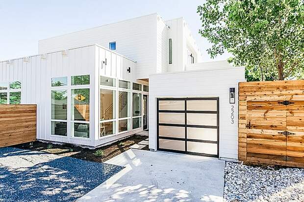 Austin Shipping Container House - дом из морских контейнеров.
