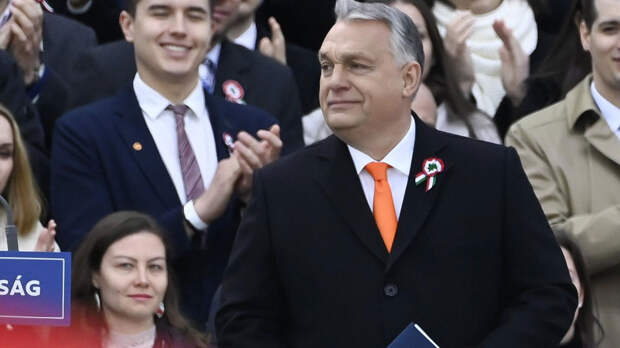 Орбан призвал избавиться от руководства Еврокомиссии