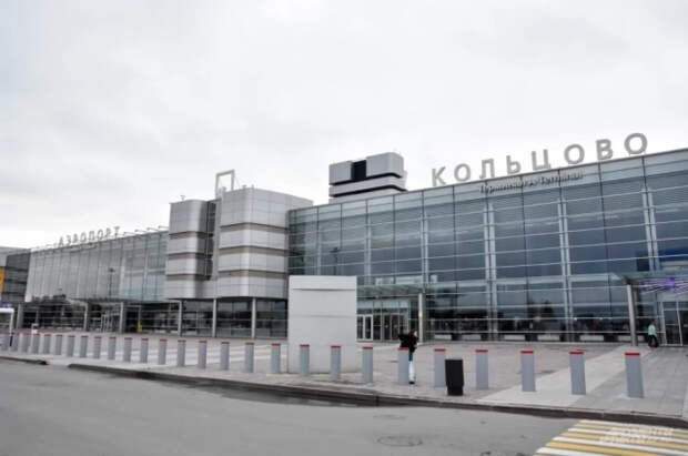 В Кольцово пьяного дебошира не пустили на рейс до Таиланда