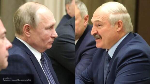 Лукашенко: Россия готова оказать помощь Белоруссии при первом запросе Лукашенко: Россия готова оказать помощь Белоруссии при первом запросе