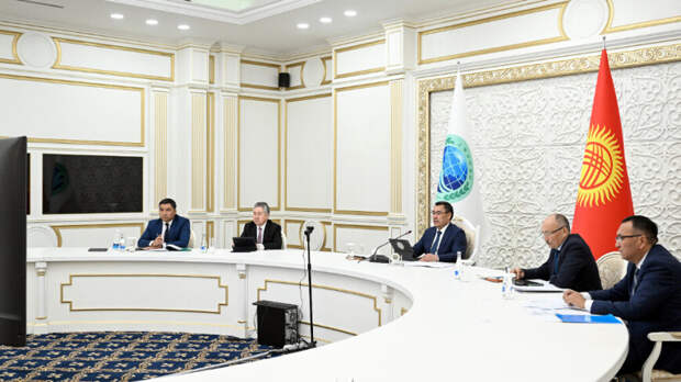 Садыр Жапаров призвал скорее создать банк развития и фонд развития ШОС