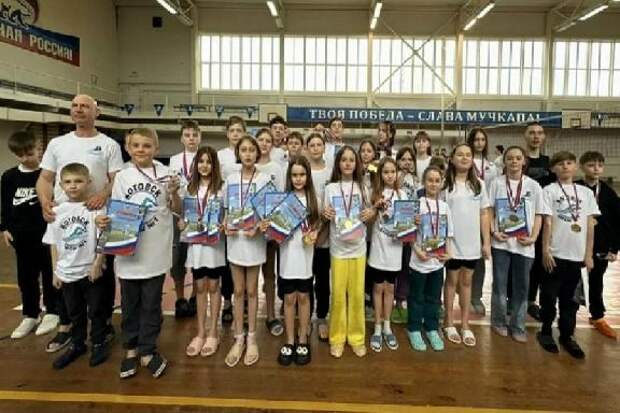 Котовские спортсмены завоевали комплект медалей на открытом первенстве по плаванию