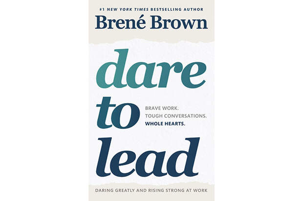 ОБЛОЖКА КНИГИ DARE TO LEAD, БРЕНЕ БРАУН