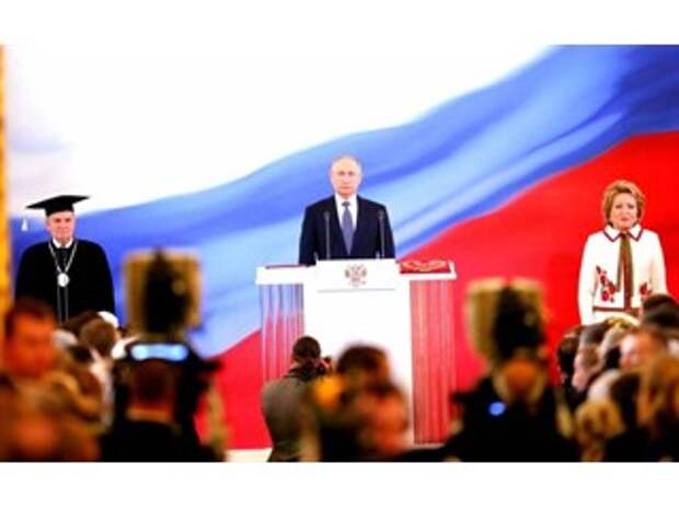 Россия совершает очередной разворот и отказывается от статуса региональной державы
