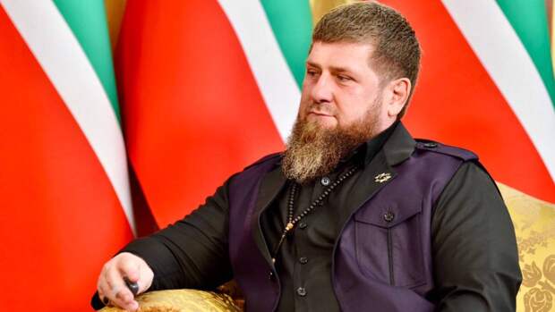 Кадыров обнародовал видеороликом с чеченским спецназом на Украине