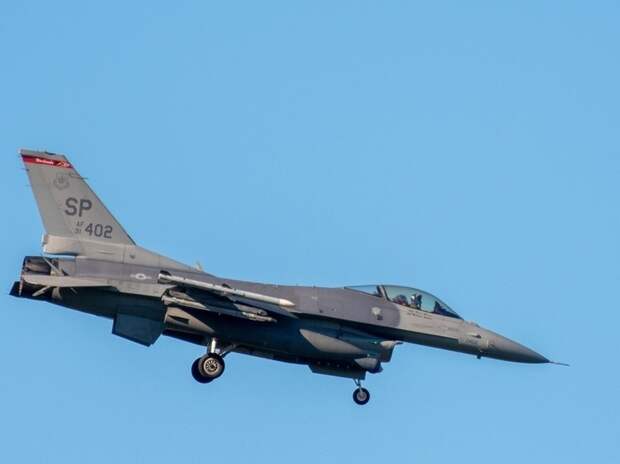 Раскрыта схема передачи Украине американских истребителей F-16