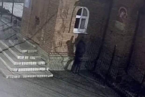 В Уфе задержали 67‑летнего пенсионера, похитившего ящики для пожертвований из трёх храмов