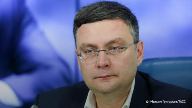 Вчера — большие проекты федерального уровня, сегодня — камера в следственном изоляторе