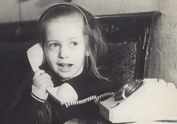 Ульяна Цейтлина в детстве. Ульяна Цейтлина в детстве.