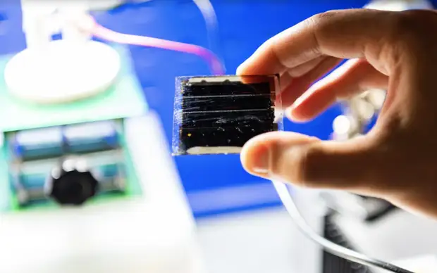 Батарейки для интернета вещей: российские учёные создали элементы питания систем умного дома и носимой электроники