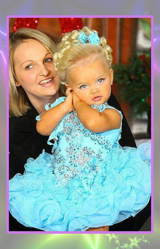 Айра Мари Браун с мамой. Айра Мари Браун с мамой.