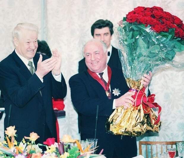 20 век : Чем запомнился 1998 год в истории России?