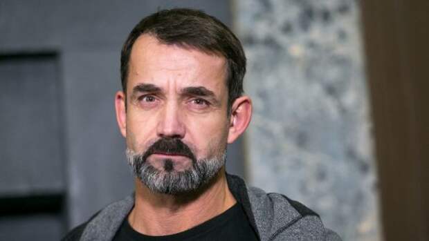 Дмитрий Певцов