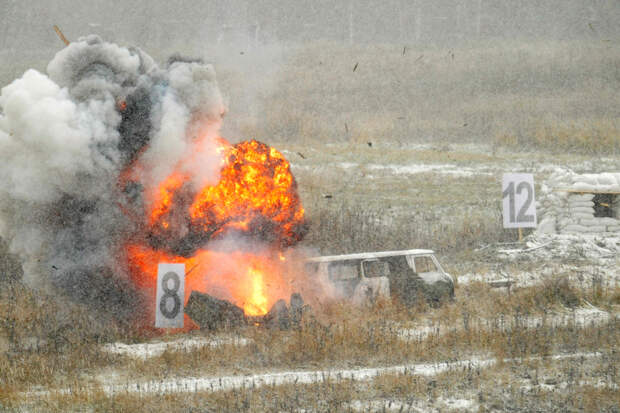 Депо в Ковеле разбомблено, станция в Конотопе горит: ВС РФ нанесли комплексный удар по железнодорожным «артериям» Украины