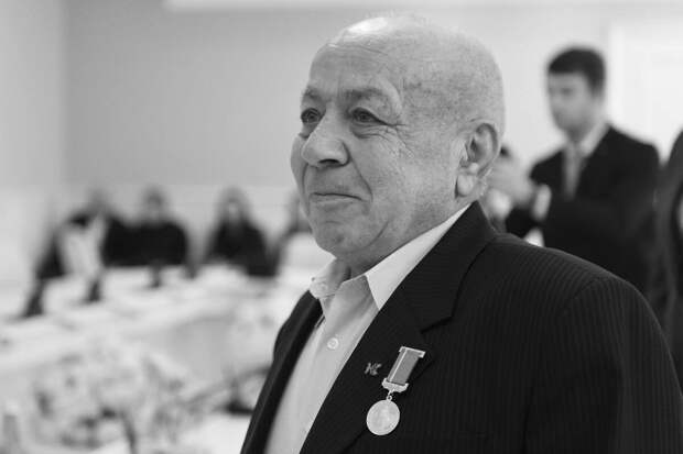 В 77 лет не стало олимпийского чемпиона по тяжелой атлетике Мухарбия Киржинова