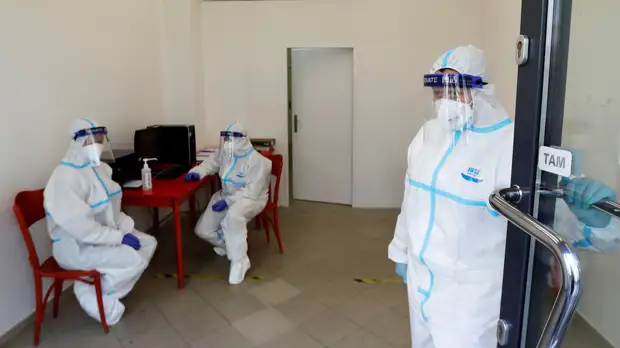 В Чехии за сутки выявили 8713 случаев коронавируса