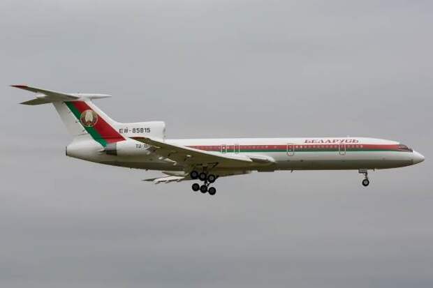 Бывший самолет президента Лукашенко выставили на продажу за два млн долларов