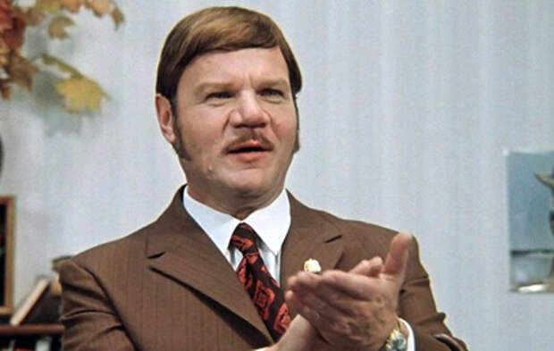 Что стало с могилой Михаила Пуговкина спустя 17 лет после похорон