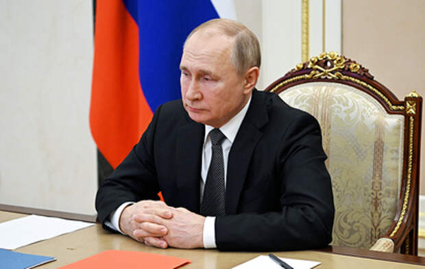 Путин призвал бизнес "отнестись с пониманием" к последствиям спецоперации