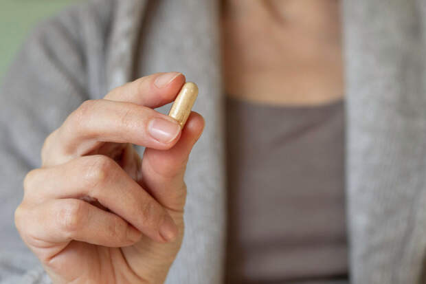 Врач Советова: БАДы могут навредить здоровью россиян