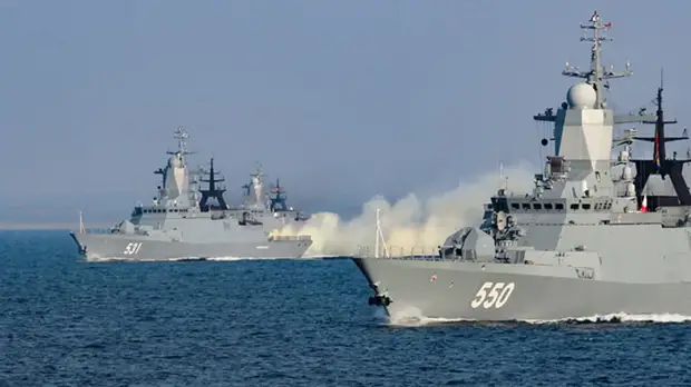 ВМФ РФ провел учения в Балтийском море на фоне захода в акваторию эсминцев ВМС США