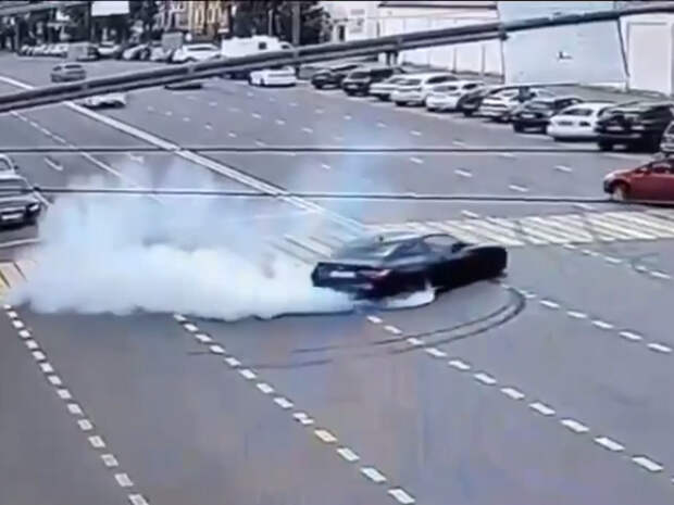 В Смоленске отменён приговор дрифтеру на BMW