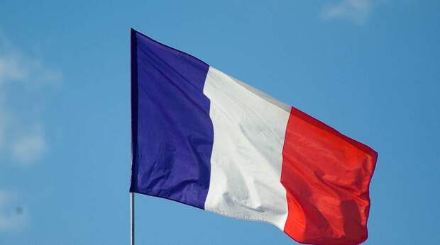 Инвесторы сбрасывают французские гособлигации