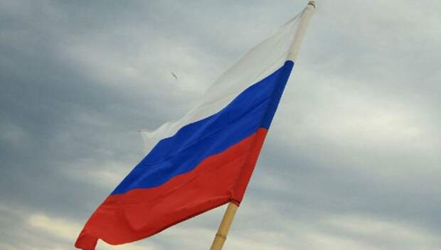 Глава белорусских паралимпийцев будет лично держать флаг России