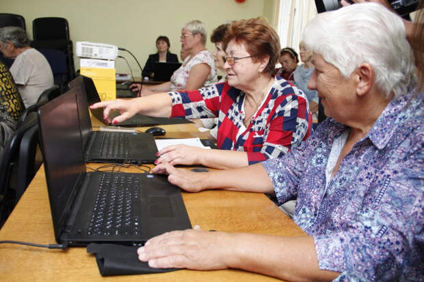 В трёх городах Крыма откроют Центры здорового долголетия
