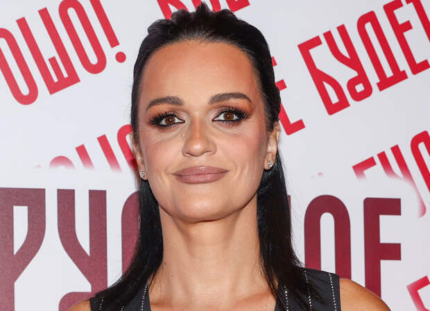 Фанаты в шоке: угодившая в скандал Слава предстала с ультракороткой стрижкой