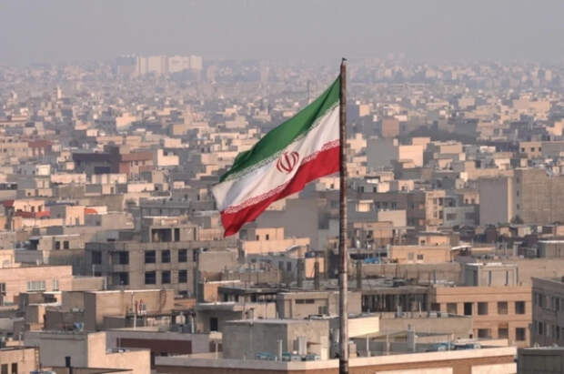 Солонников: у Ирана есть много возможностей ответить США в случае атаки