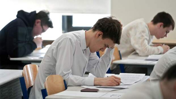 Только спокойствие: как поддержать детей во время ЕГЭ