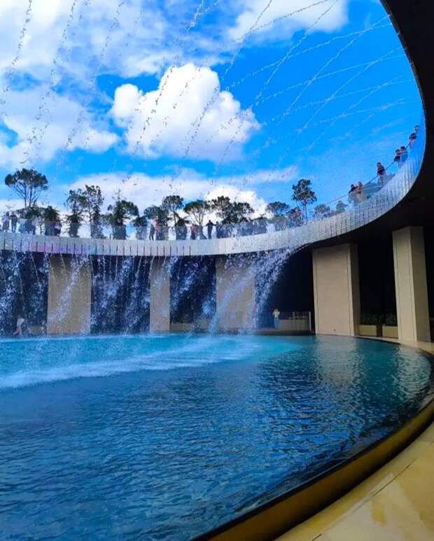 Озеро под куполом света: в парке "Краснодар" появилось место, где хочется помолчать